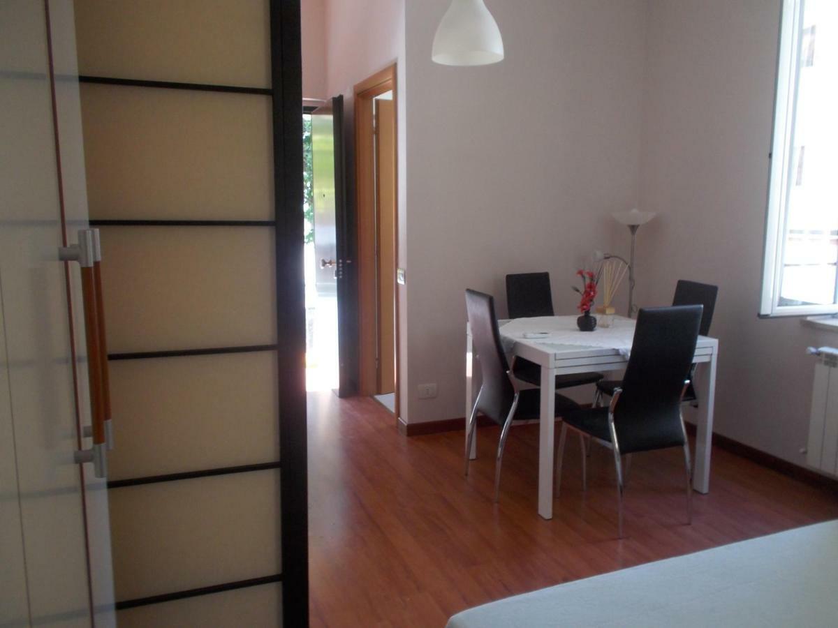 Appartement L'Attico Di Val. à Rome Extérieur photo